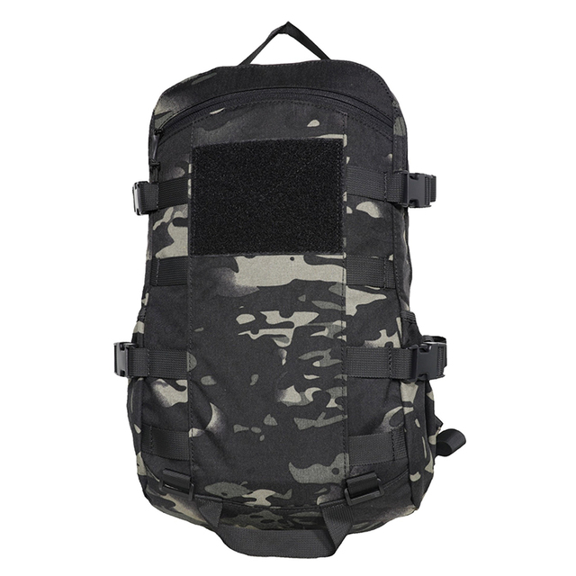 Tear-resistant and water-repellent camouflage tactical backpack